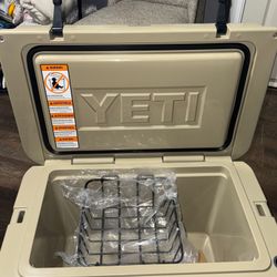 YETI Tundra 45 Hard Cooler