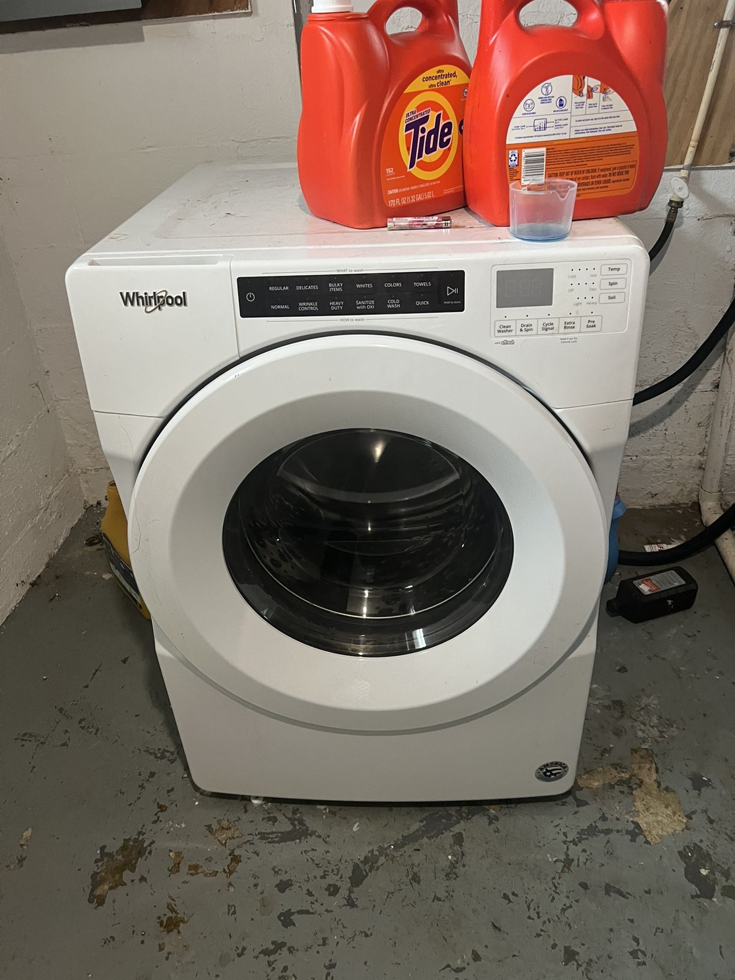 Whirlpool Stackable Washer & Dryer