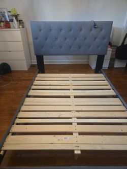 Full bed frame