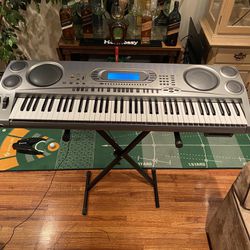 Casio WK-1800 76-Key Full-Size Musical Keyboard Workstation Works PERFECTLY 