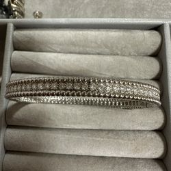 VVS1 Clarity True Moissanite VCA Inspire Bangle Perlee Style Bracelet