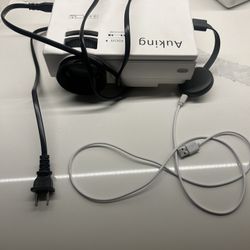 Projector/Google Chromecast/Connecting Cord