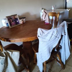 Kitchen Table With Chairs 