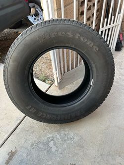 Tire, llanta LT245//7/5R1