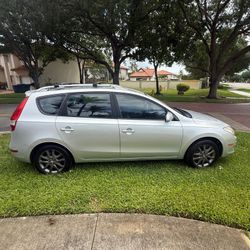 2012 Hyundai Elantra Touring 