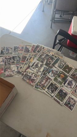 NFL Football Trading Cards Lot