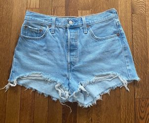Levi's light blue denim jean shorts