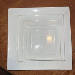 Set Of 3 Square Fancy Plates Sur La Table Brand 