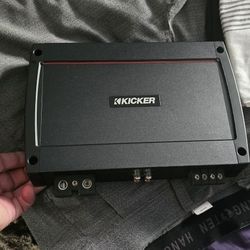 Kicker KXA1600.1 wireless bass knob