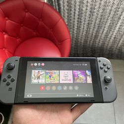 Switch With Controllers And Games