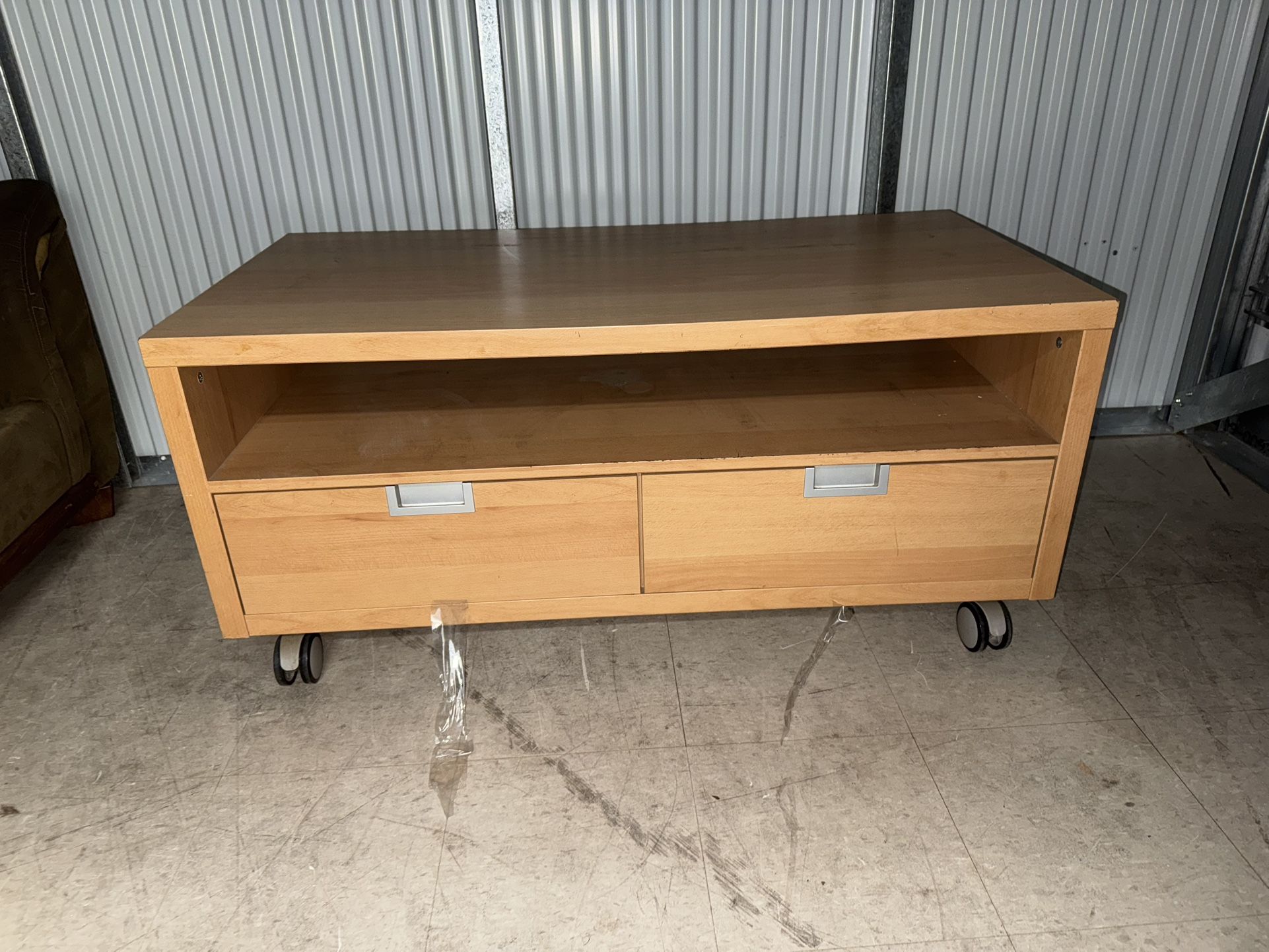 IKEA Entertainment center or coffee table