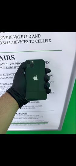 Apple iPhone 13