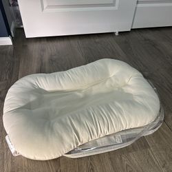 Snuggle Me Infant lounger 