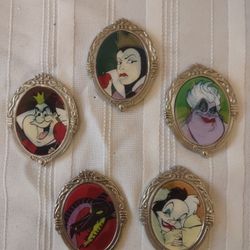 5 Disney Villains Enamel Trading Pins 