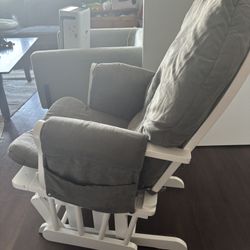 Rocking/nursery Chair 