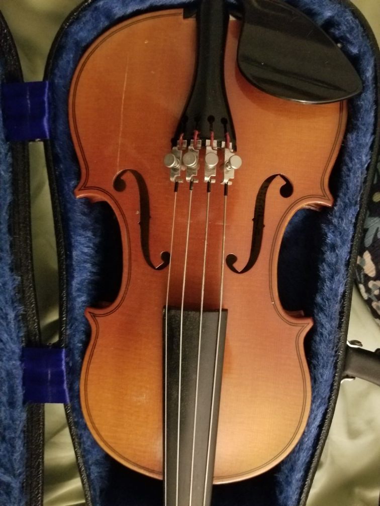1/10th size violin