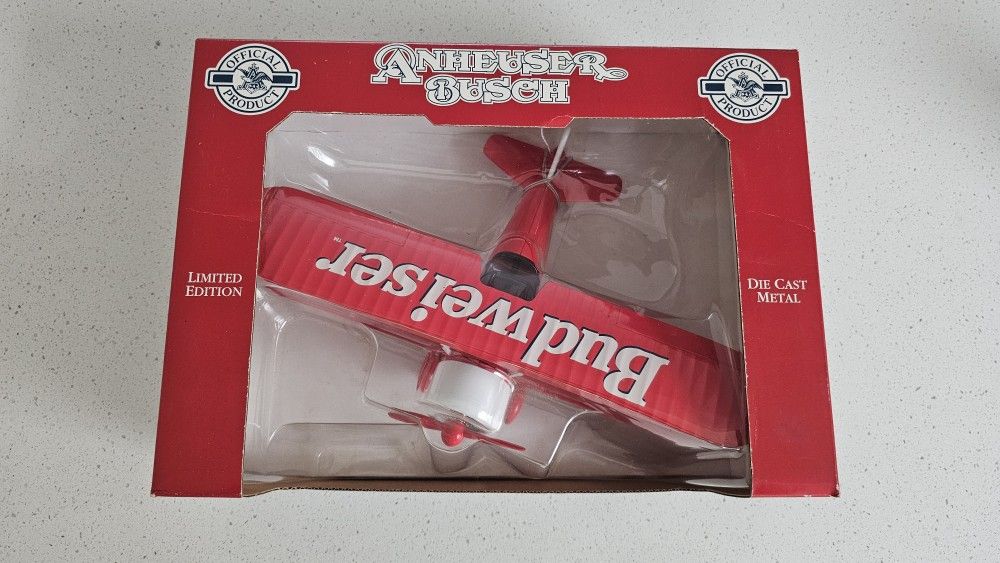 Budweiser 1932 Stearman Bi-Plane Diecast Metal Replica 1993 Limited Edition
