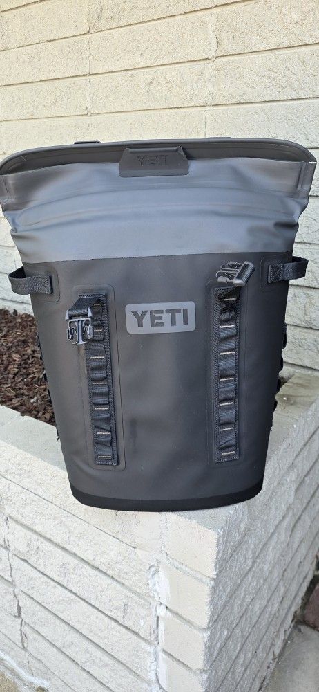 YETI Hopper M Series Backpack Soft Sided Coolers with MagShield Access
