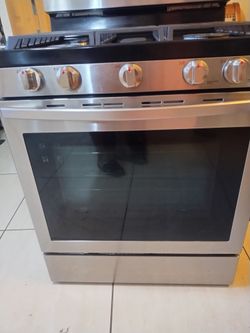 Samsung , black and stainless steel , sise standard