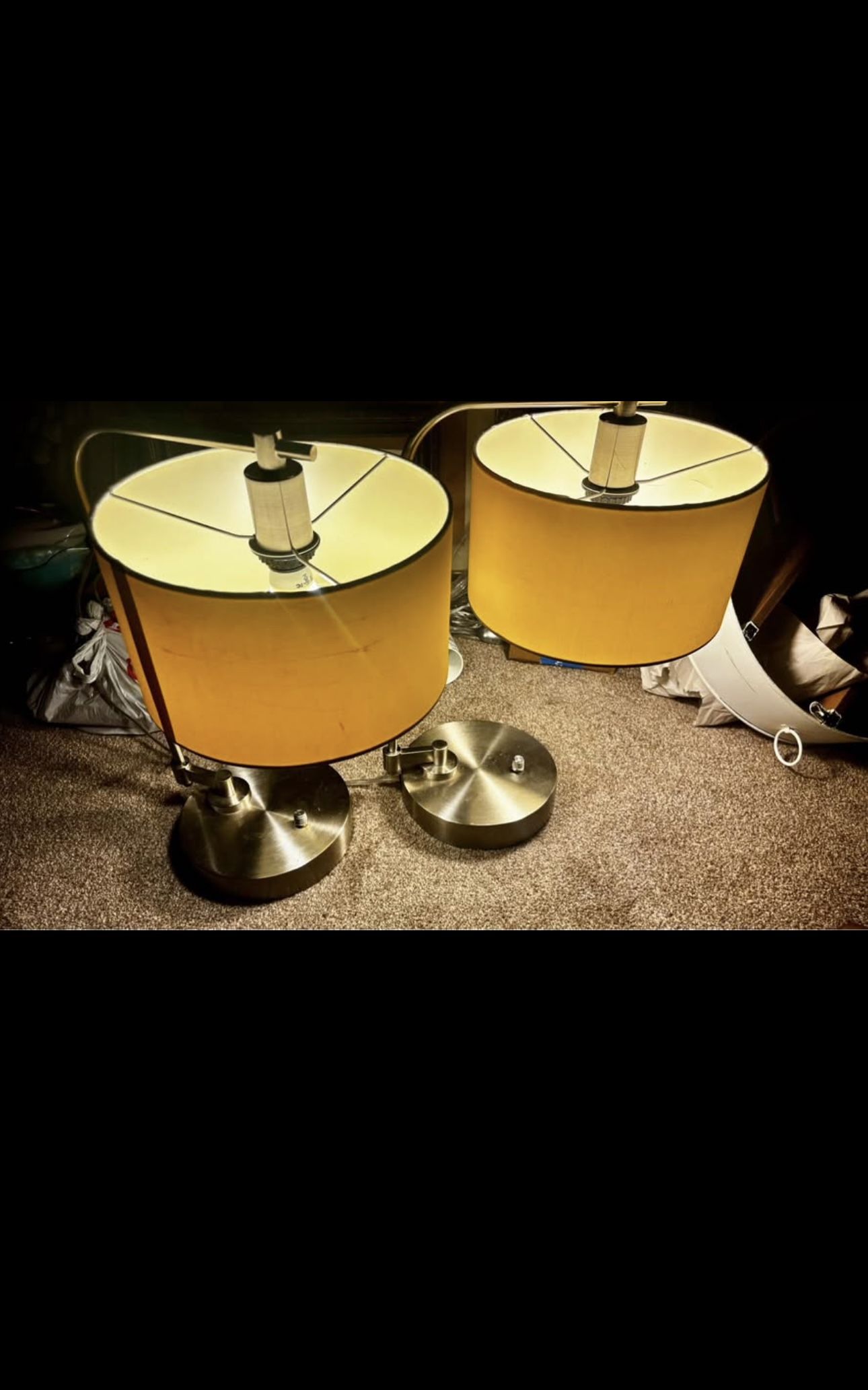 2 Lamps 20 Each 