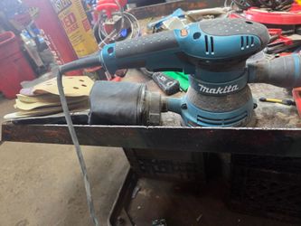 Makita  sander