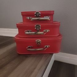Nesting Boxes 