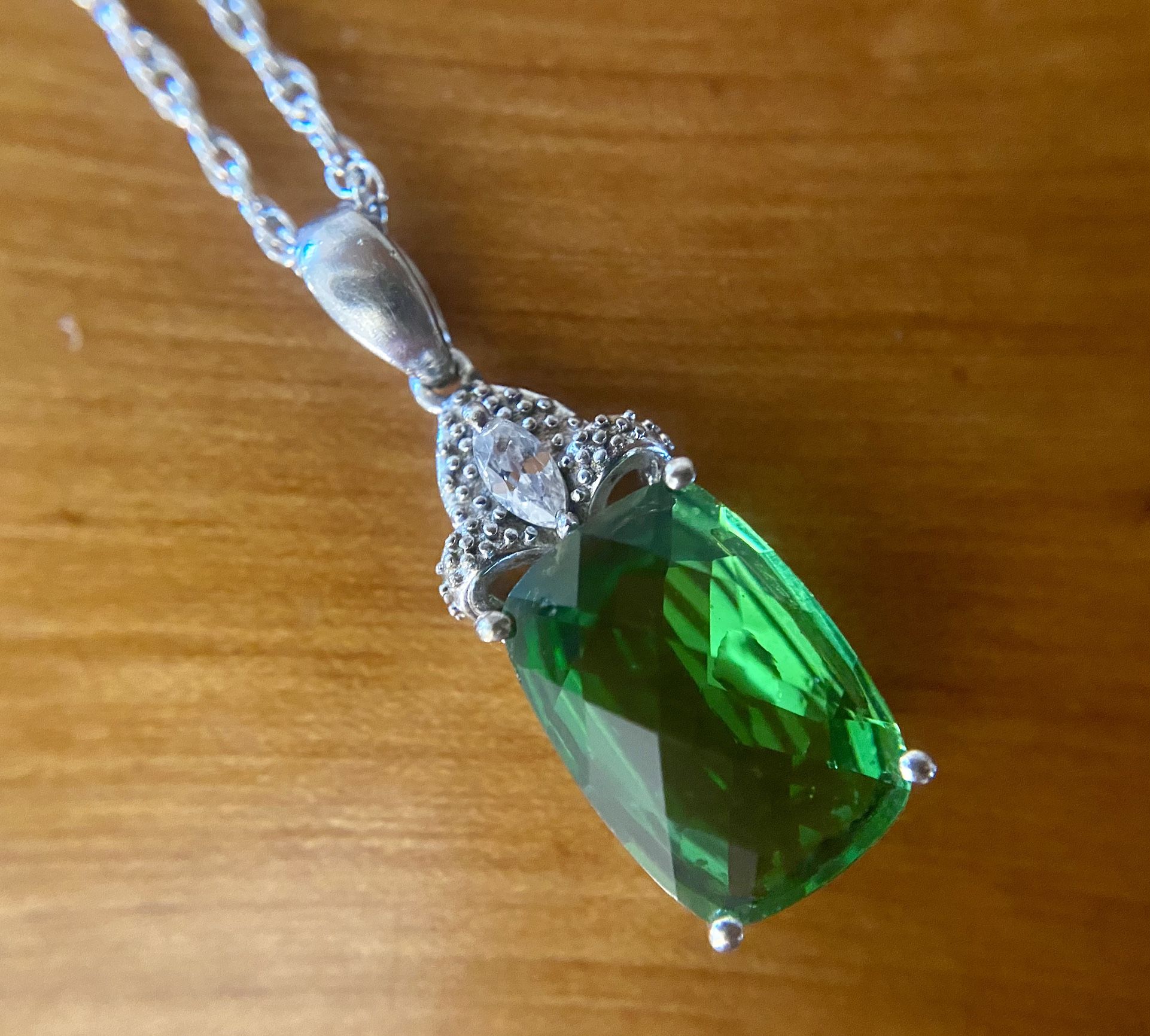 Stauer  Sterling Silver Spirit Lake Helenite Emerald Necklace