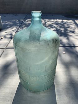 Antique- Ventage Sparkletts Bottle