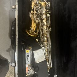 Saxophone -selmer As 500 