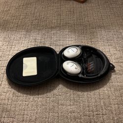 Bose QC15 + Case Headphones