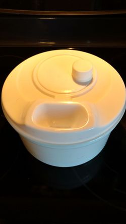 Salad spinner