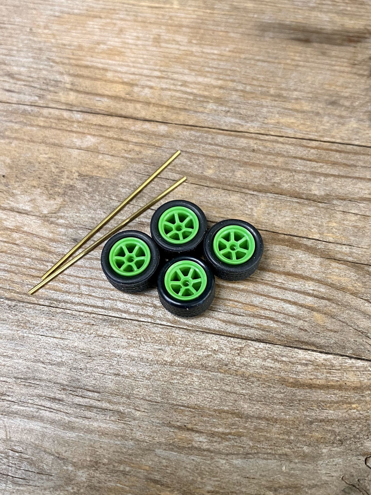 1:64 scale wheels 6-spoke (Takata Green, Neon Yellow, Top Secret Gold, GunMetal, Alpine White)