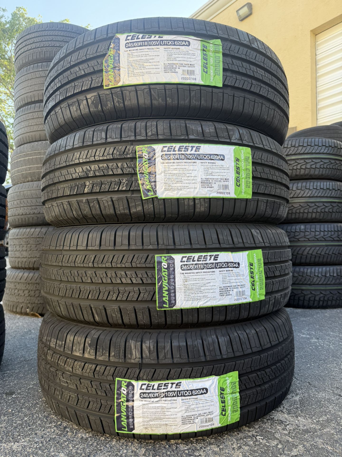 Set Lanvigator 245 60 R18