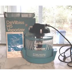 Devilbiss No. 145 Vaporizer Humidifier With Box - Untested 