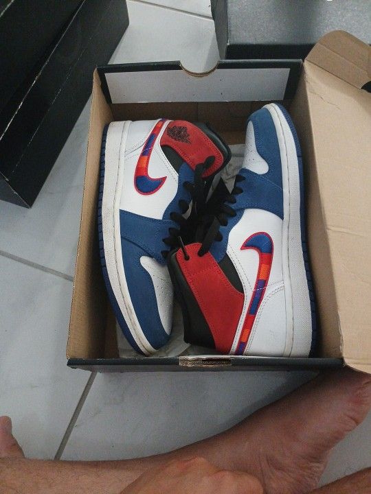 Air Jordan 1