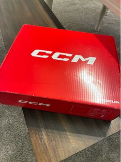 CCM Super Tacks Vector Plus Senior Hockey I Skates Sze- 8 Reg