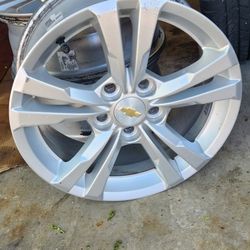 4 Niumaticos En Buen Estado