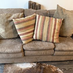 Like new micro fiber couch