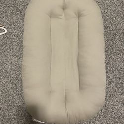 Snuggle me Infant Lounger