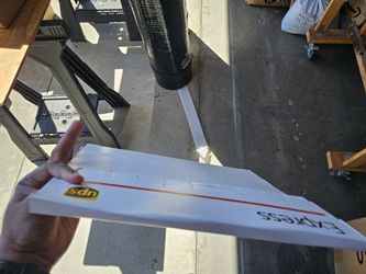 Ups Express Hard Pack