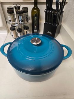 Teal Enameled Cast Iron Dutch Oven with Lid