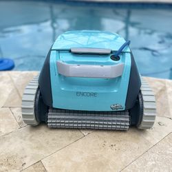 Maytronics Dolphin Encore Pool Cleaner