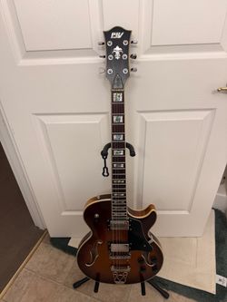 IYV Hollow body Les Paul guitar