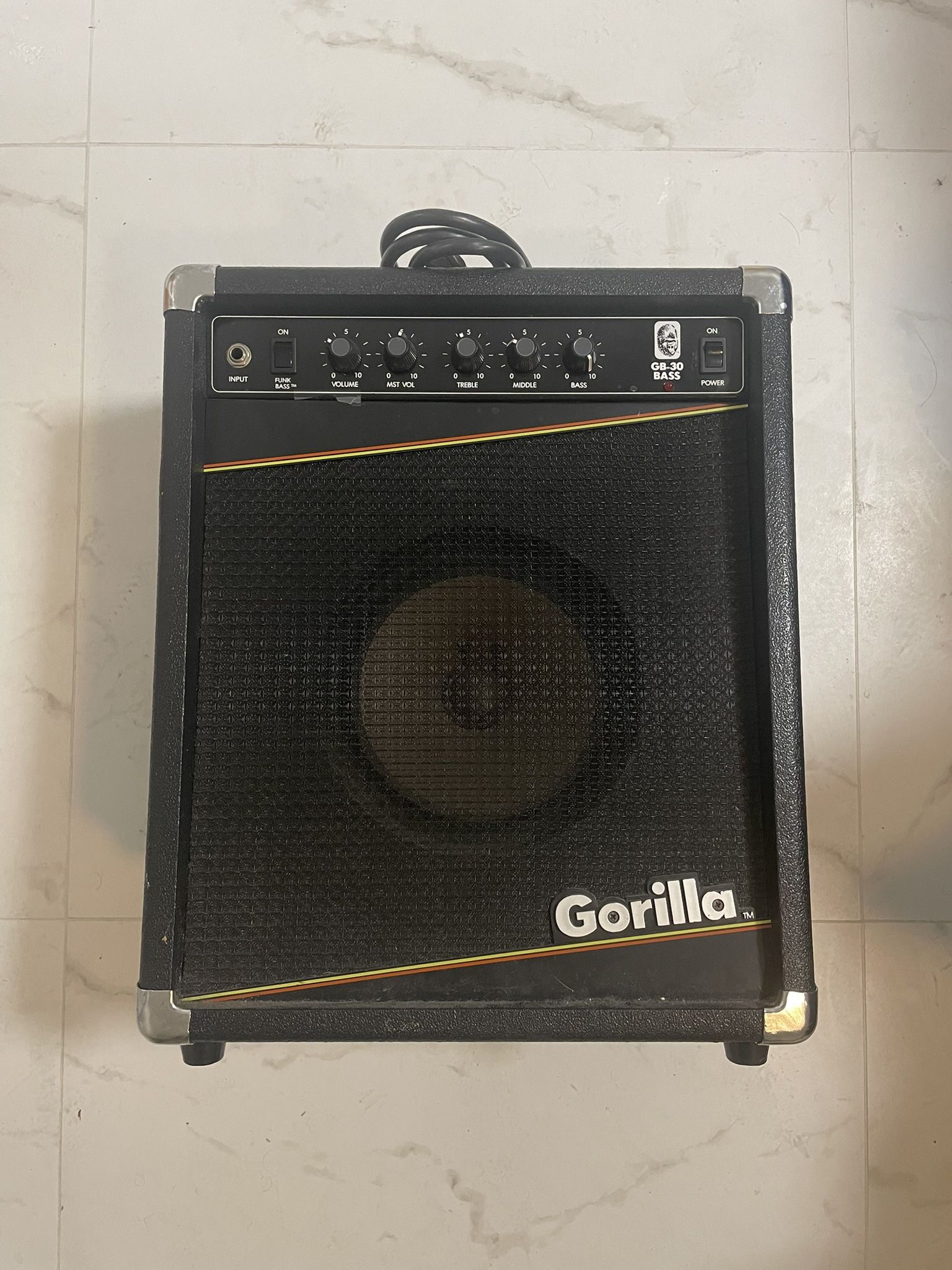 Gorilla GB 30 Bass Amp