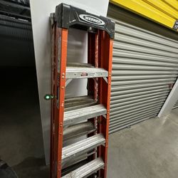 Step Ladder 