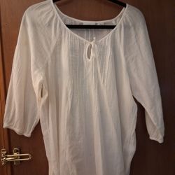 BEAUTIFUL  LIZ CLAIBORNE  PETITE LARGE  BLOUSE