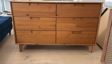 Wood Dresser w/ 6-Drawer Groove Handle