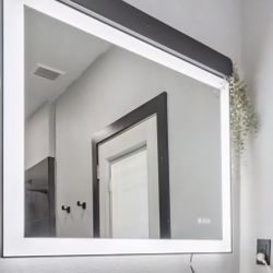 Lighted Vanity Mirror
