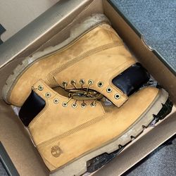 Size 10 Timberland Boots