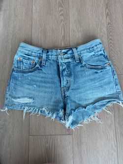 Women’s Bottomwear